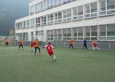 Okresné kolo v malom futbale mladších žiačok ZŠ “Školský pohár SFZ”